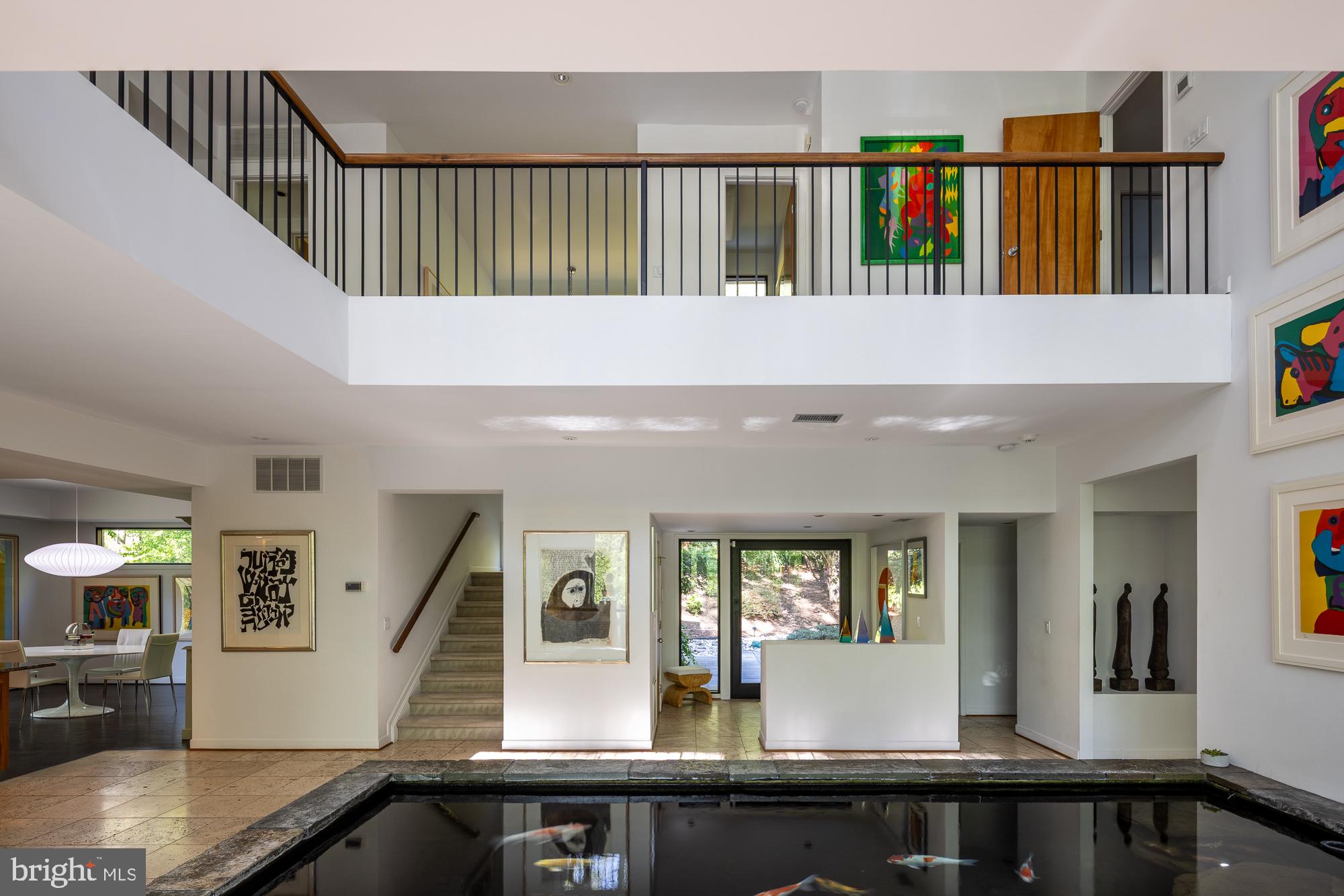 FAIRFAX STATION - Residential