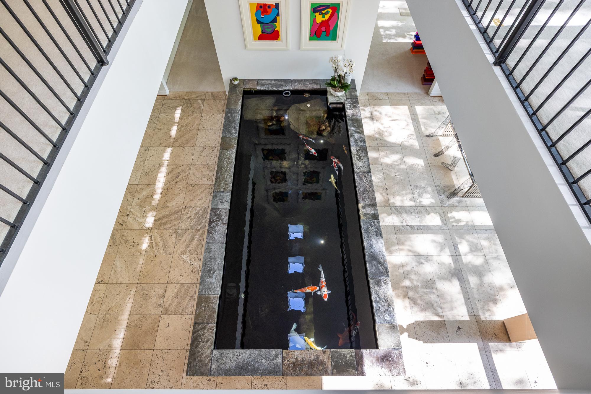 FAIRFAX STATION - Residential