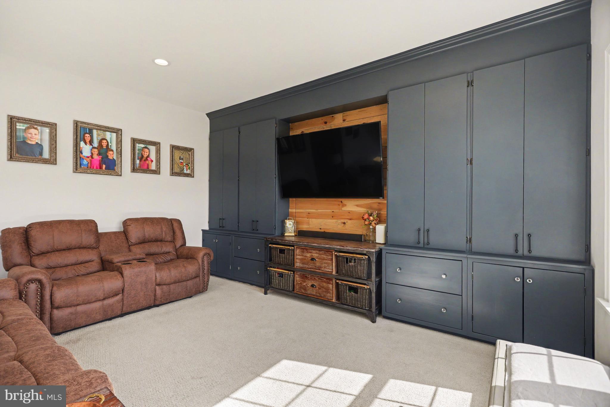 WARWICK TWP - Residential