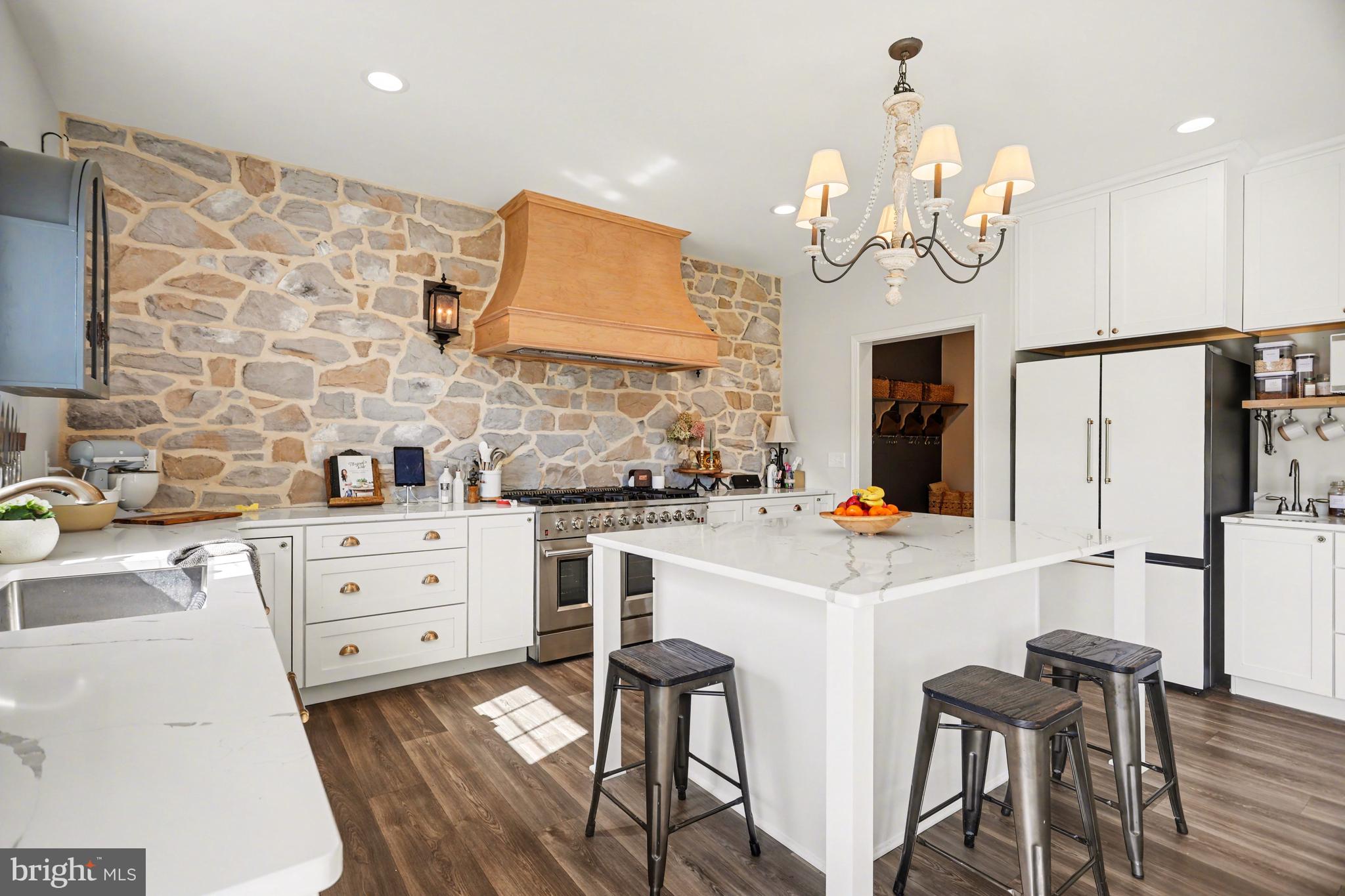 WARWICK TWP - Residential