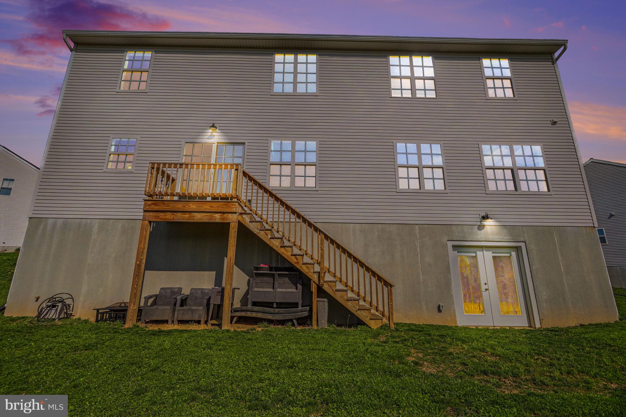 22 WALTON HILL CIRCLE