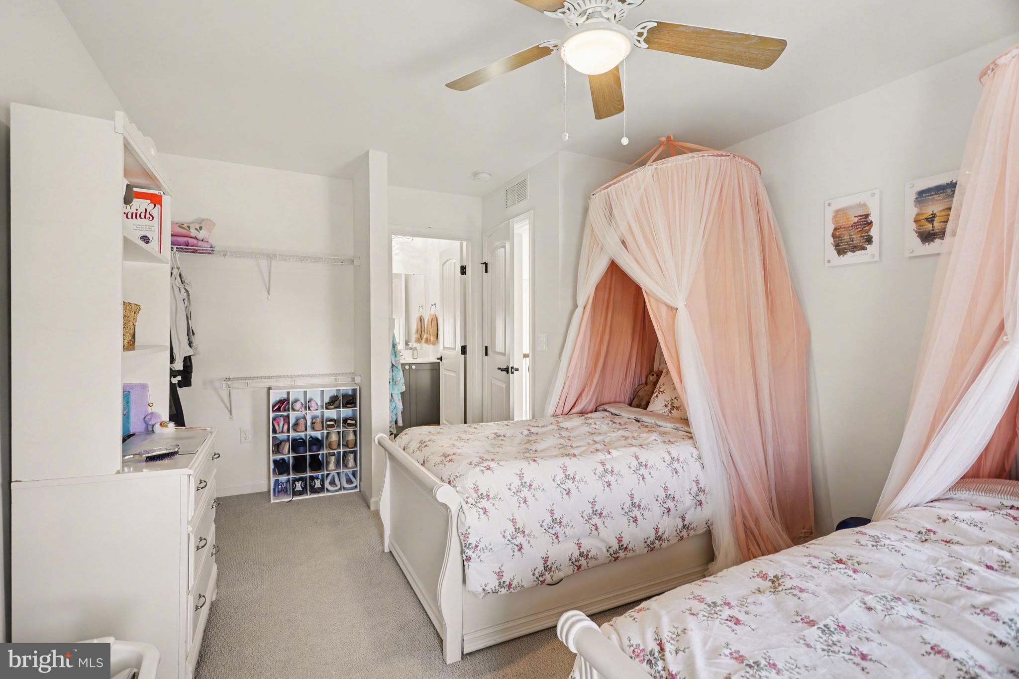 WARWICK TWP - Residential