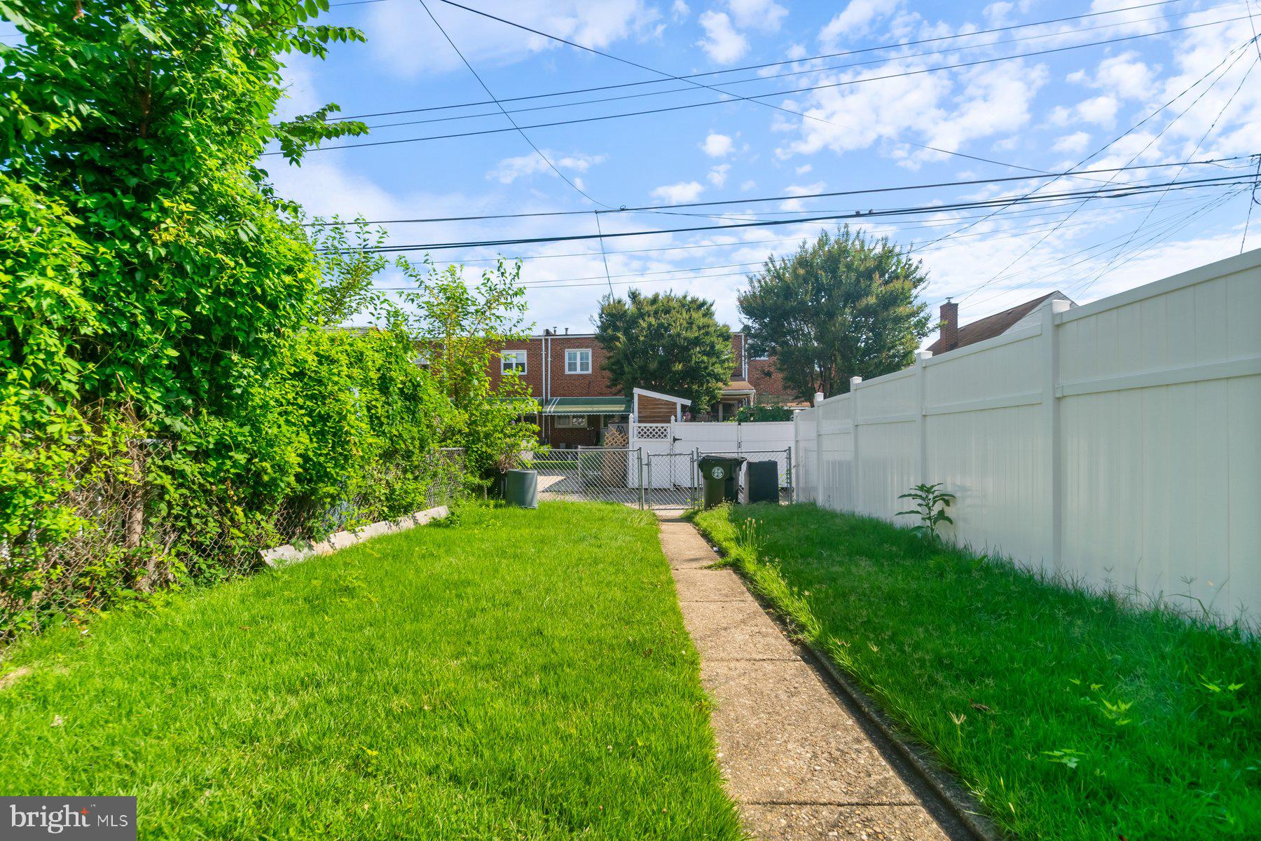 2754 MOORGATE ROAD