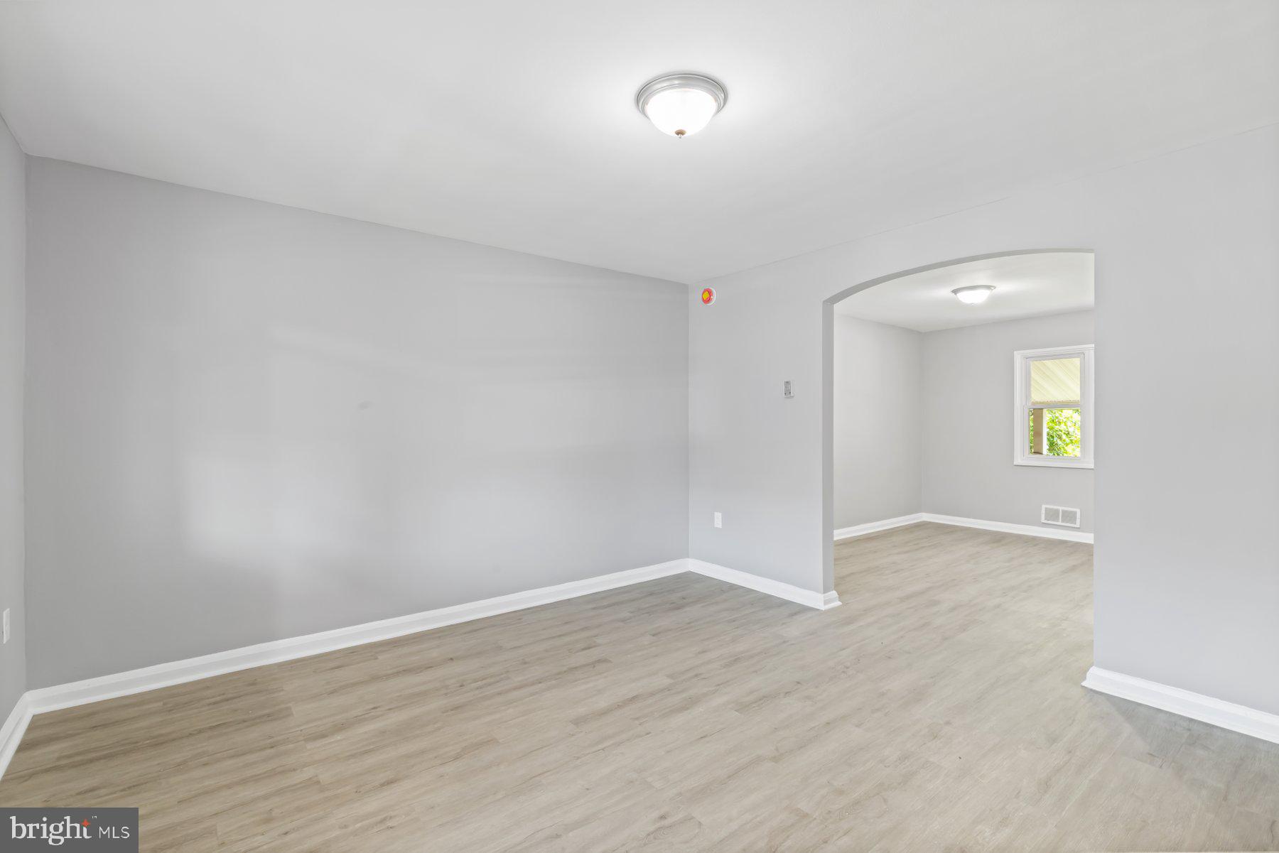 2754 MOORGATE ROAD