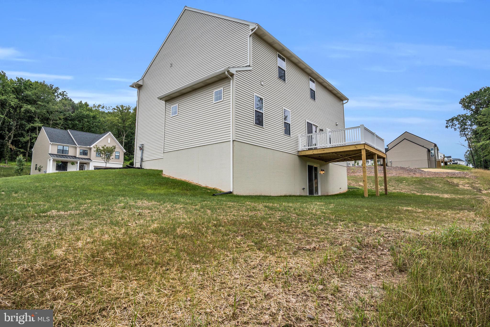 ROCKVILLE ESTATES - Residential