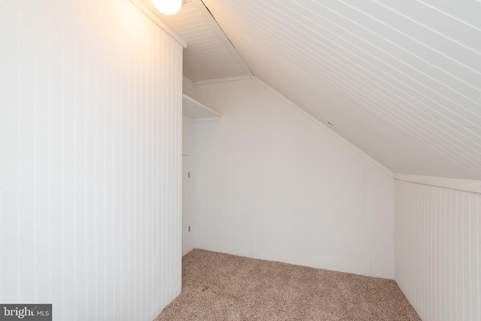 ROSEDALE - Residential