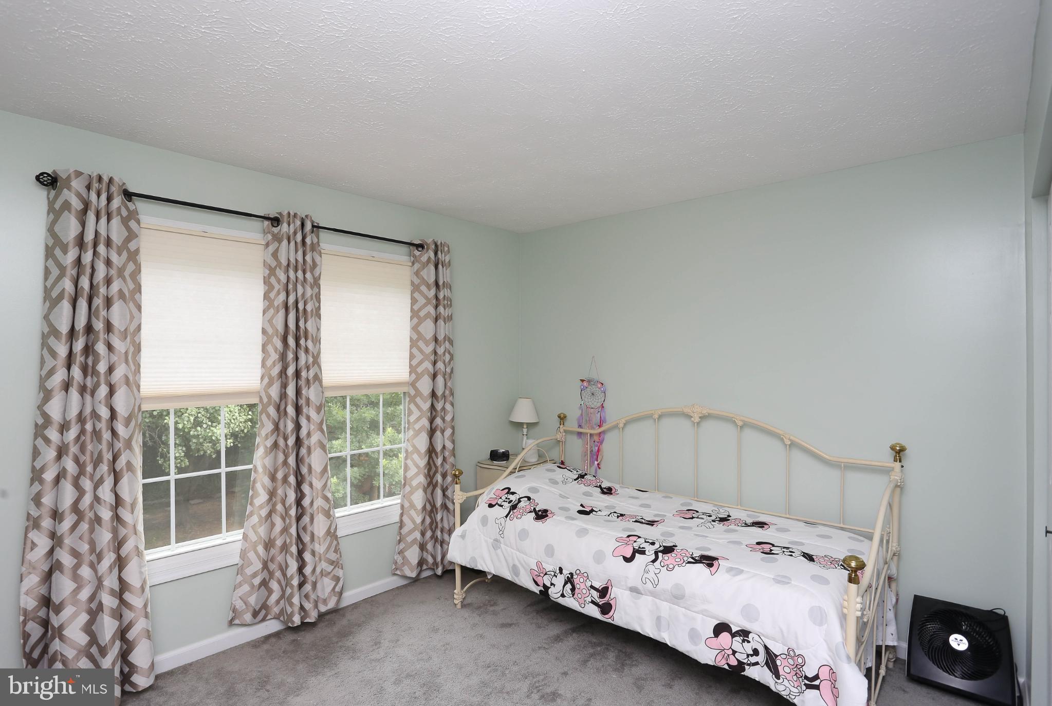 SUNNYFIELD ESTATES - Residential