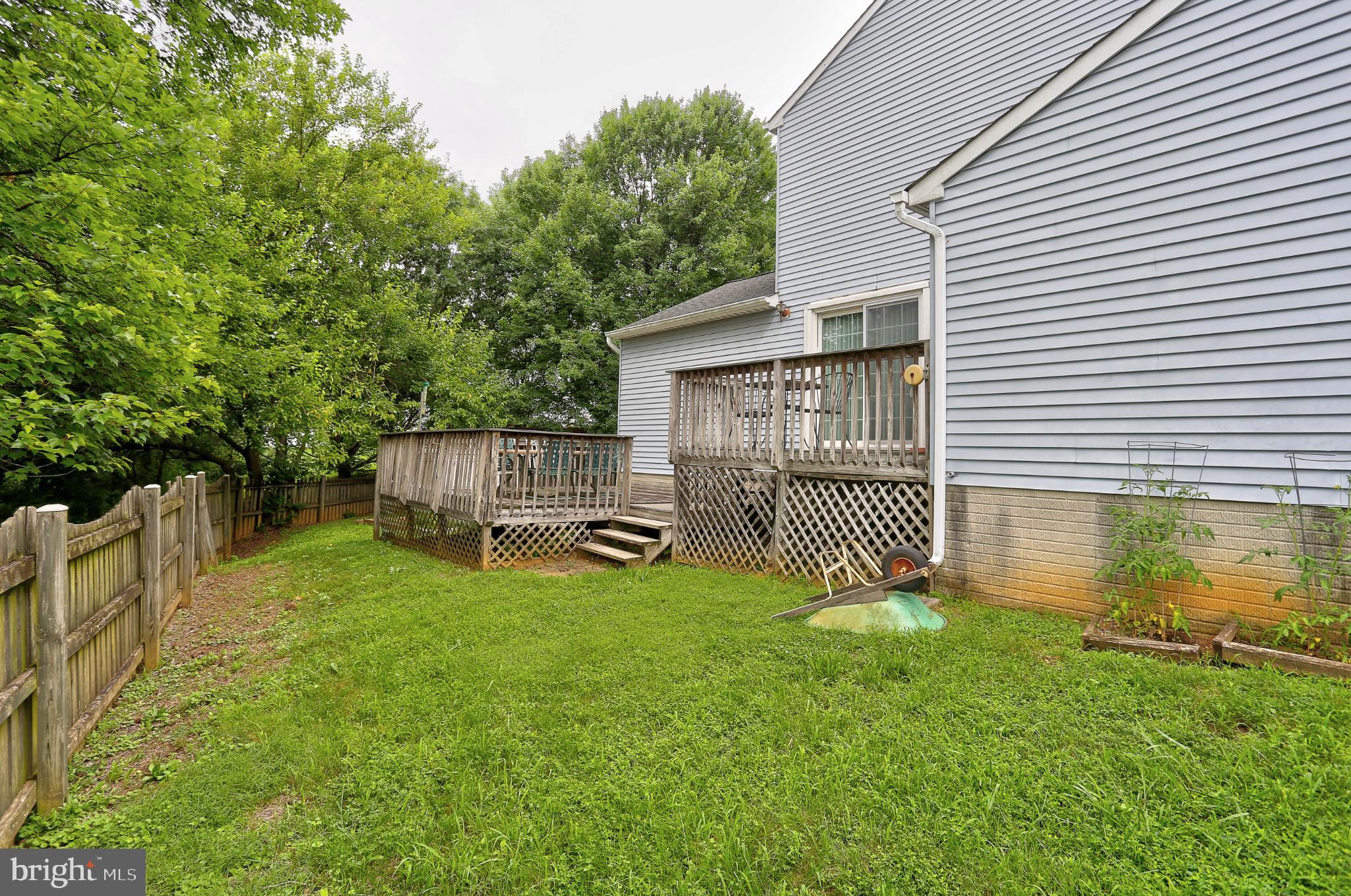 SUNNYFIELD ESTATES - Residential