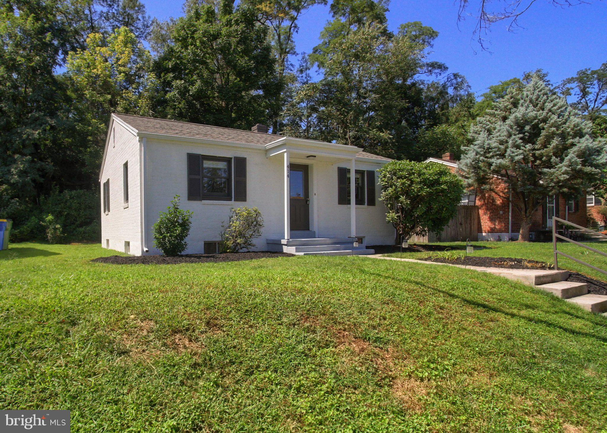 414 HILLSIDE ROAD