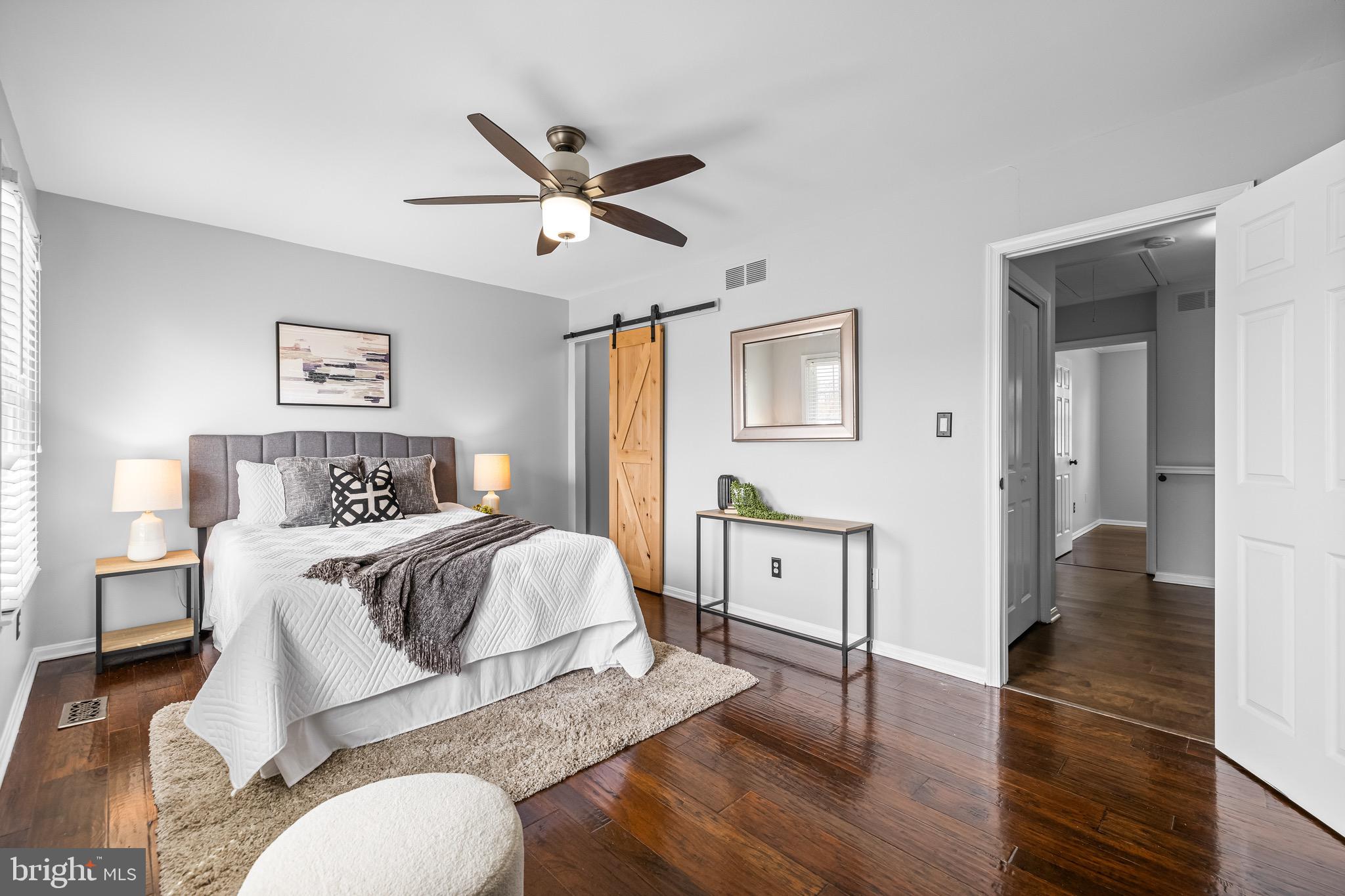 RICHARDSON MEWS - Residential