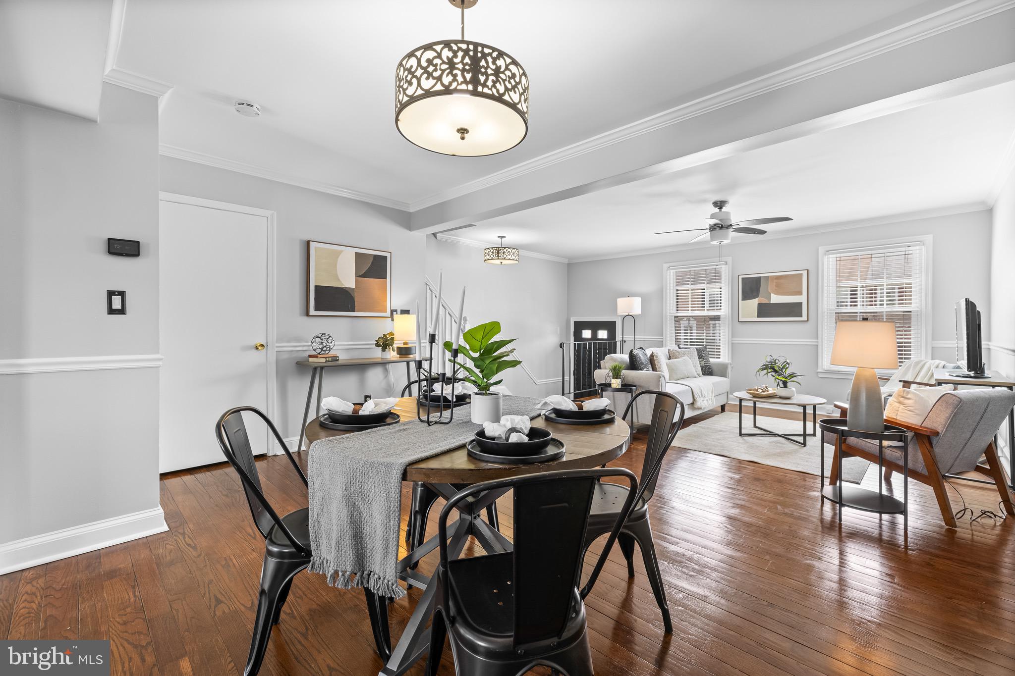 RICHARDSON MEWS - Residential