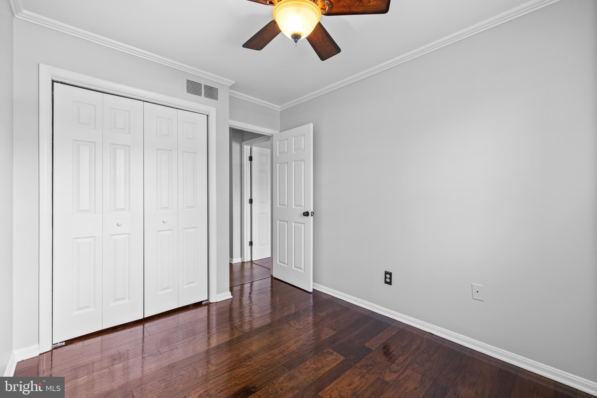 RICHARDSON MEWS - Residential