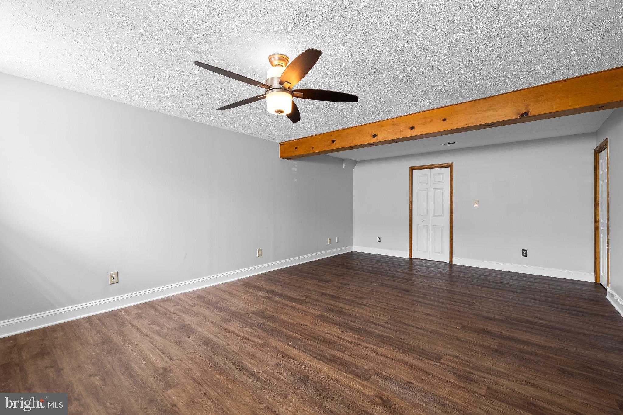 RICHARDSON MEWS - Residential