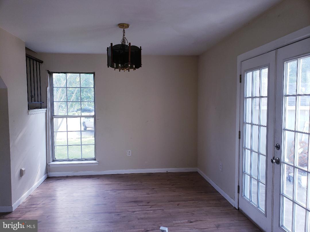 SENTRY WOODS - Residential