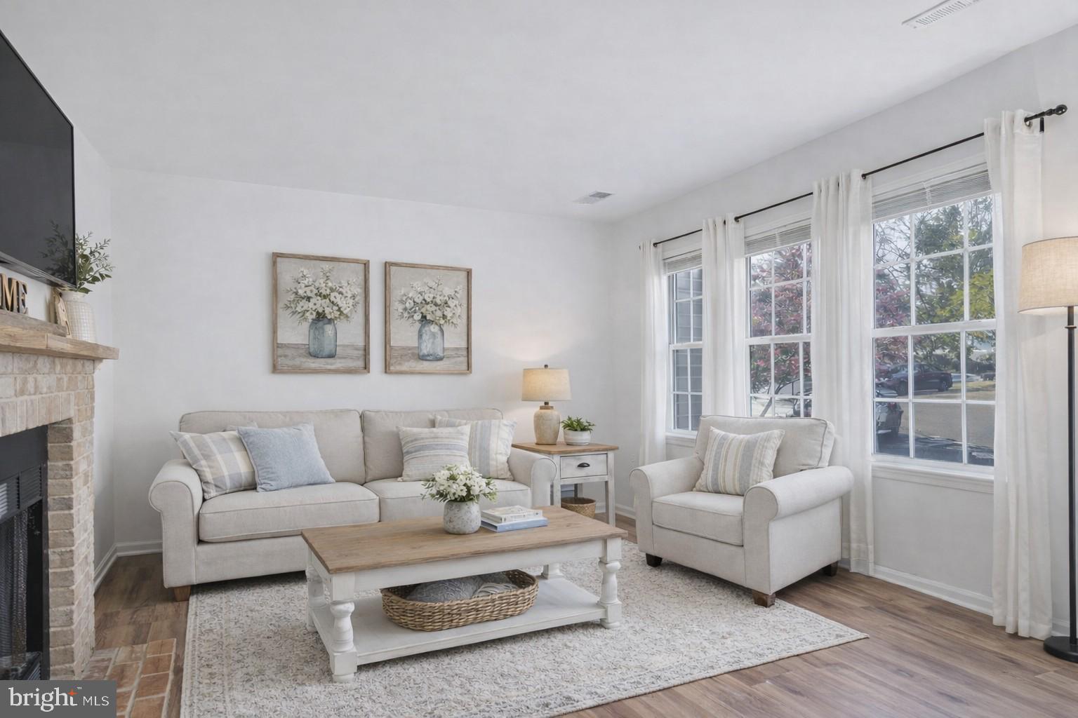 VILLAGES OF SALEM STATION - Residential