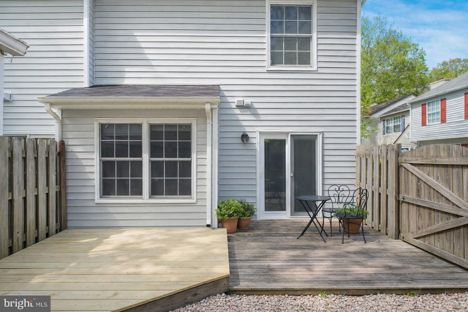 VILLAGES OF SALEM STATION - Residential