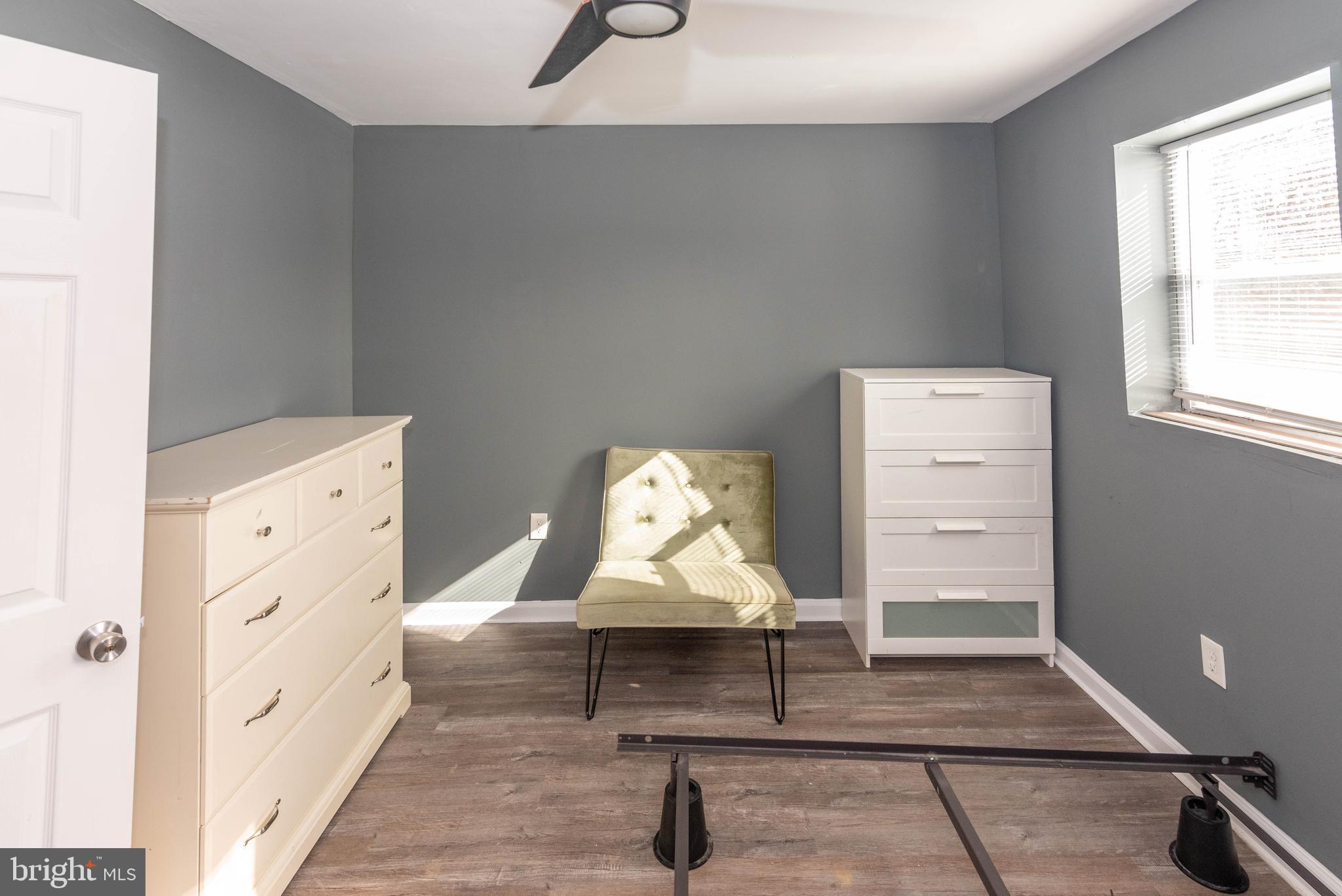 SHIPLEY HILL - Residential