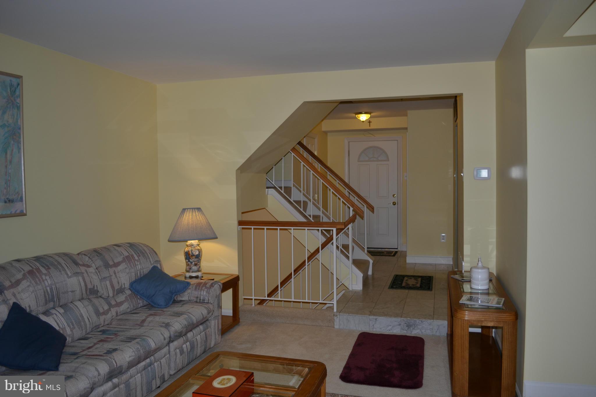 CROFTON COMMONS - Residential