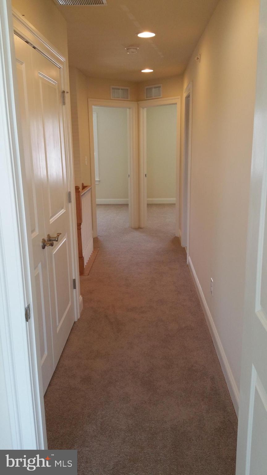 PARKVIEW - Residential Lease