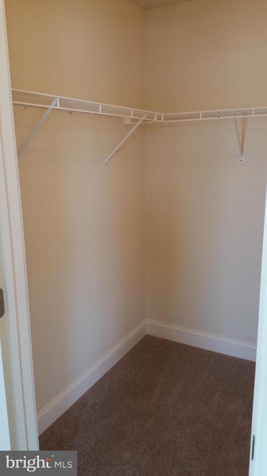 PARKVIEW - Residential Lease