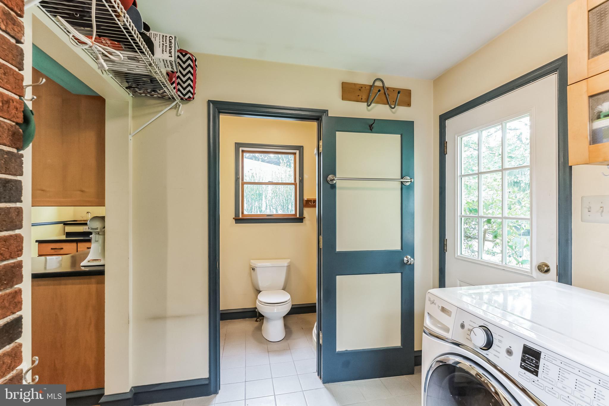 JENKINTOWN - Residential