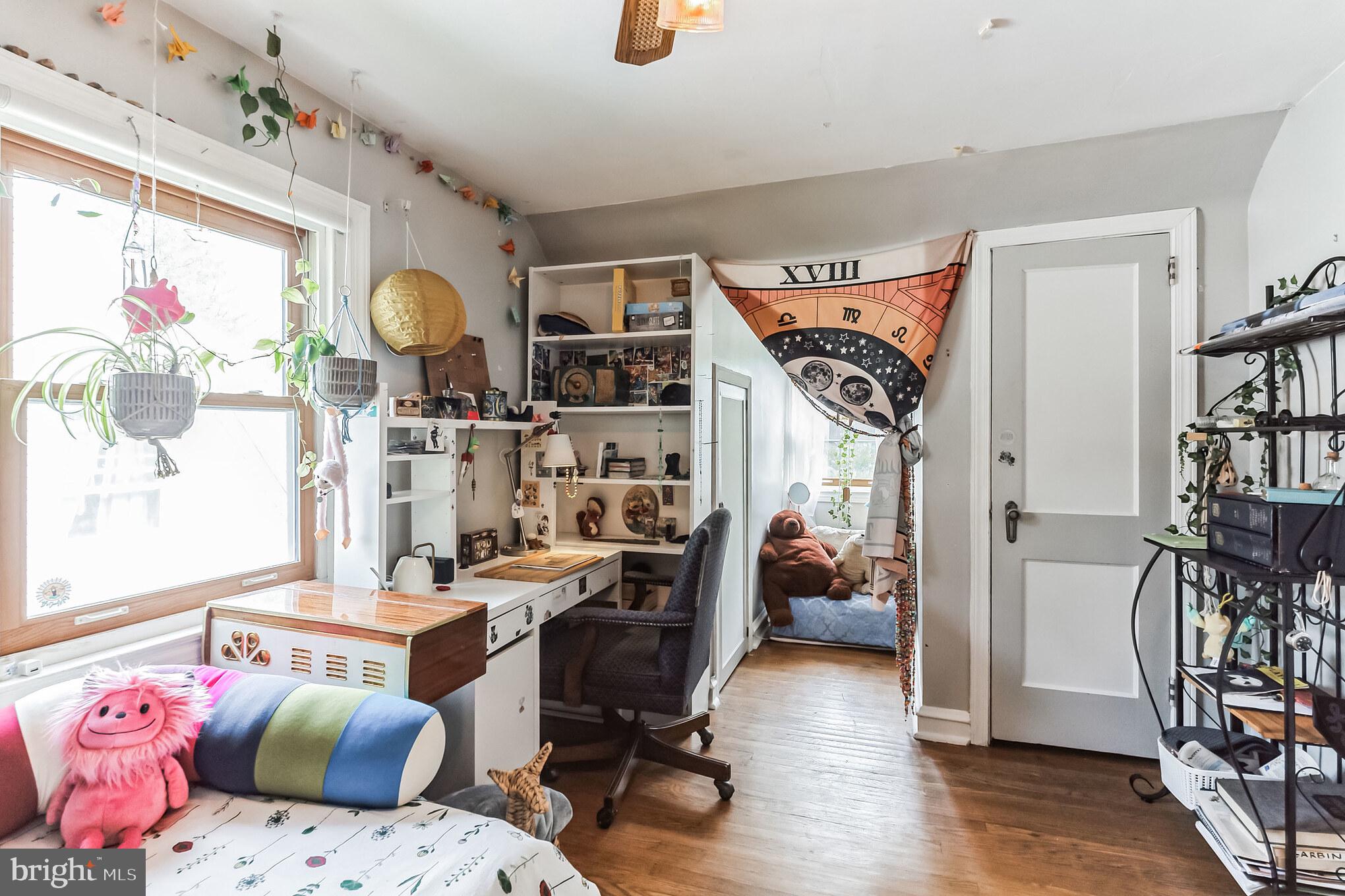 JENKINTOWN - Residential