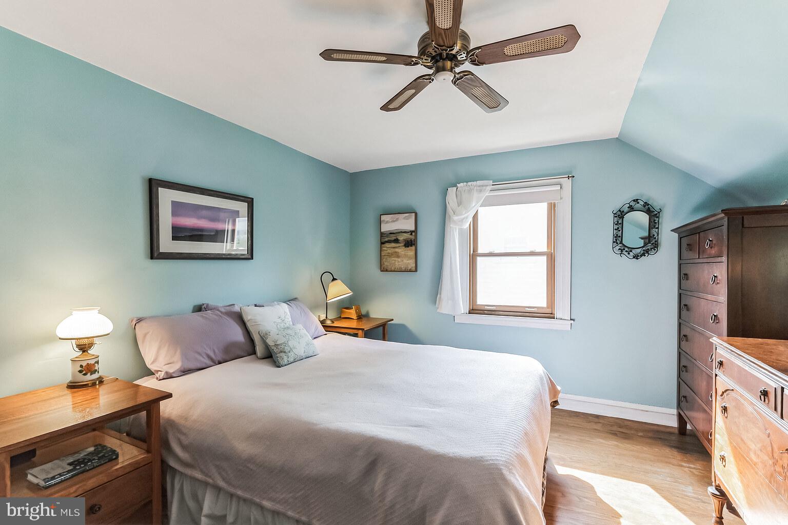 JENKINTOWN - Residential