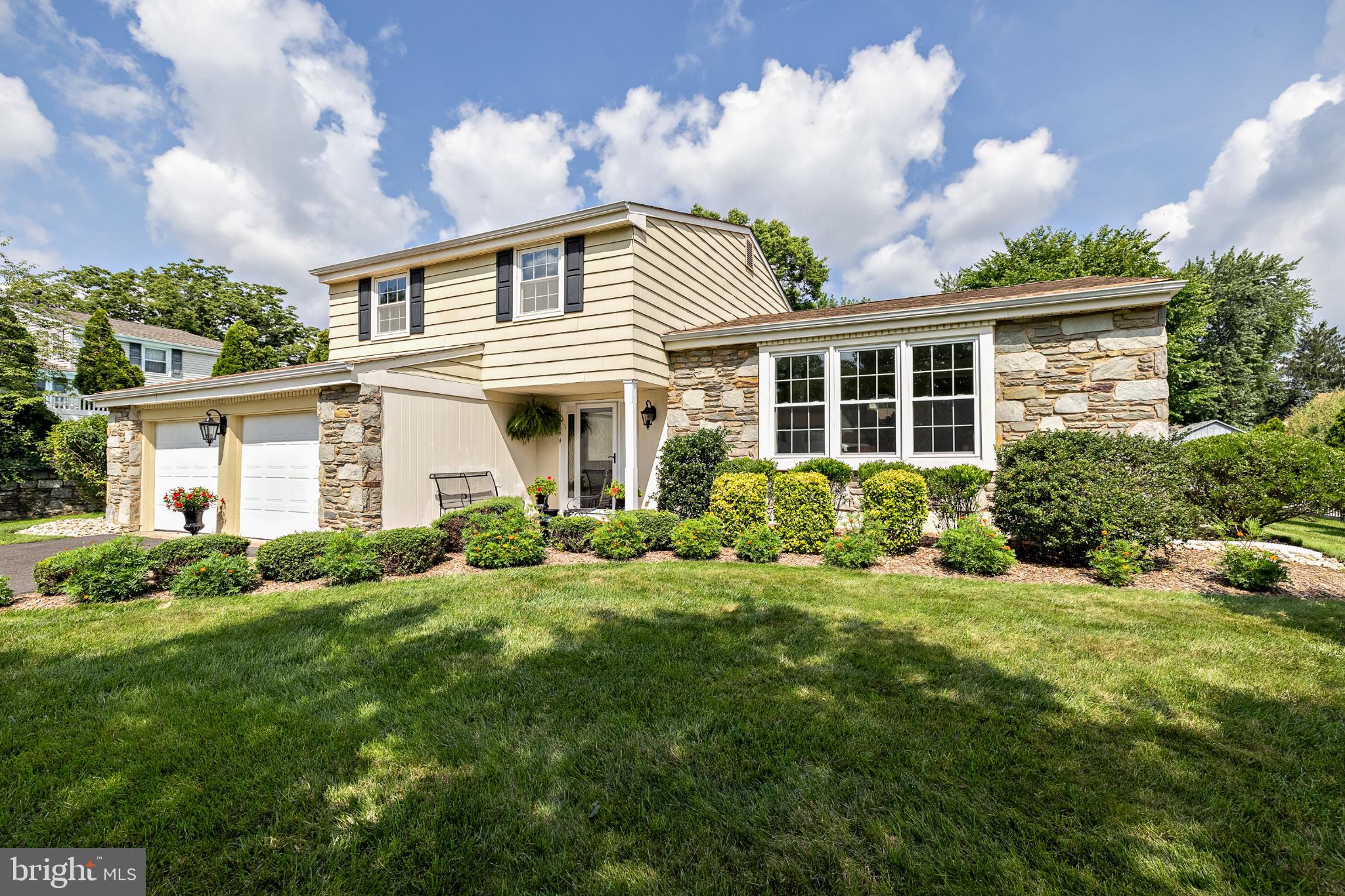5967 GRISCOMB DRIVE