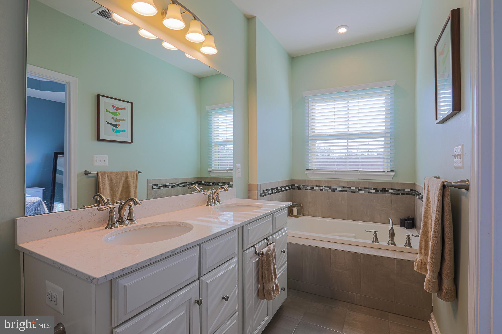 TOWNES AT BYNUM RUN - Residential