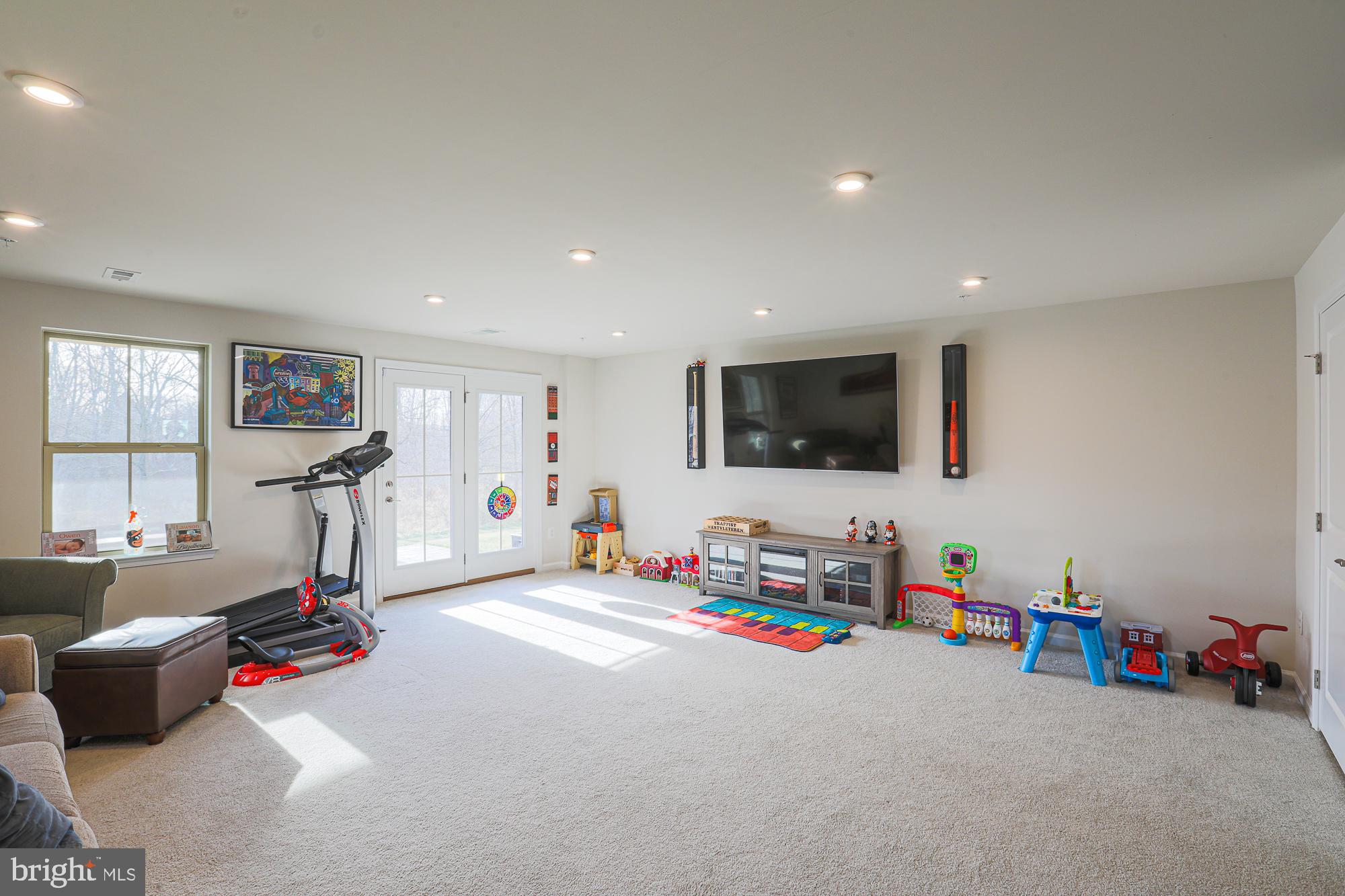 TOWNES AT BYNUM RUN - Residential