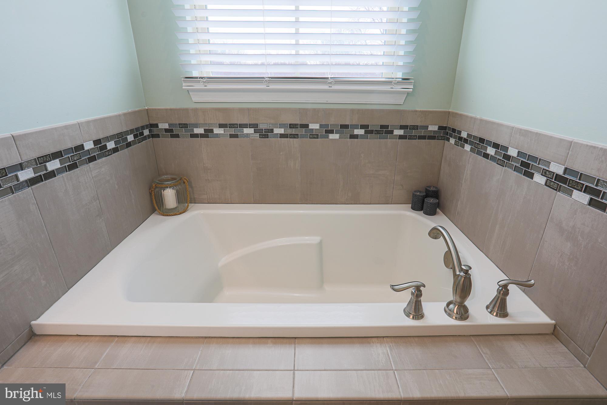 TOWNES AT BYNUM RUN - Residential