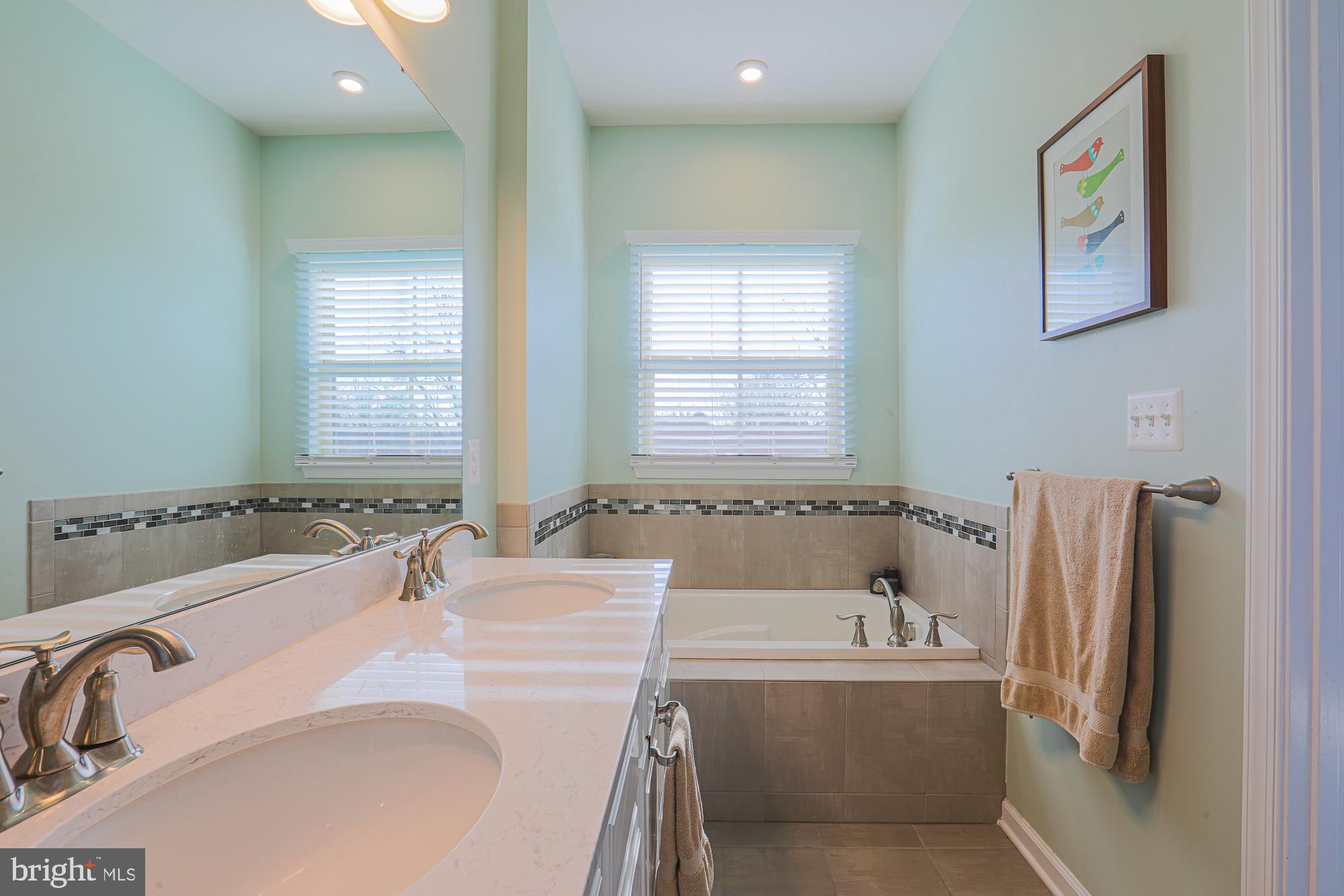 TOWNES AT BYNUM RUN - Residential