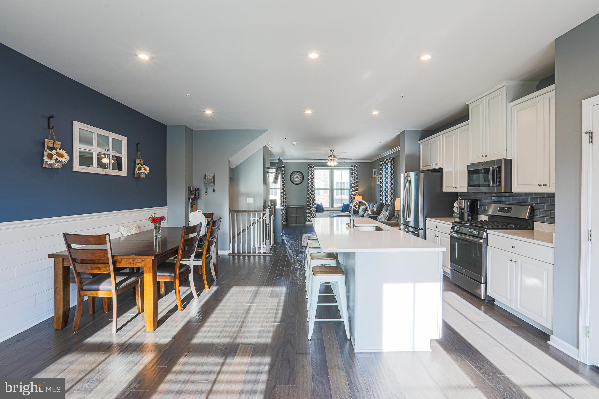 TOWNES AT BYNUM RUN - Residential