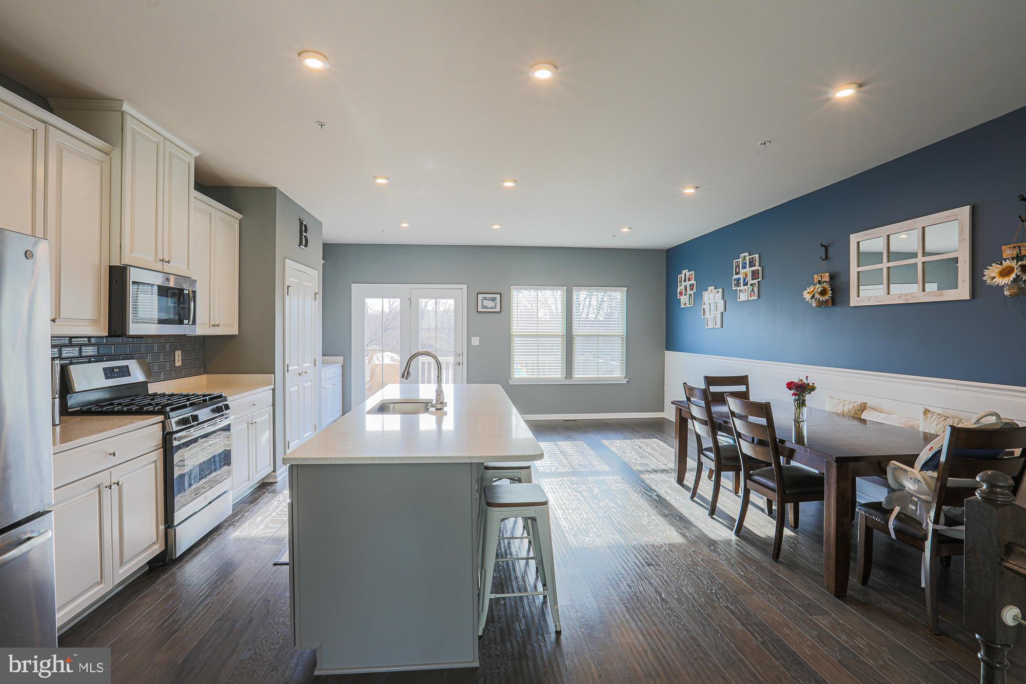 TOWNES AT BYNUM RUN - Residential