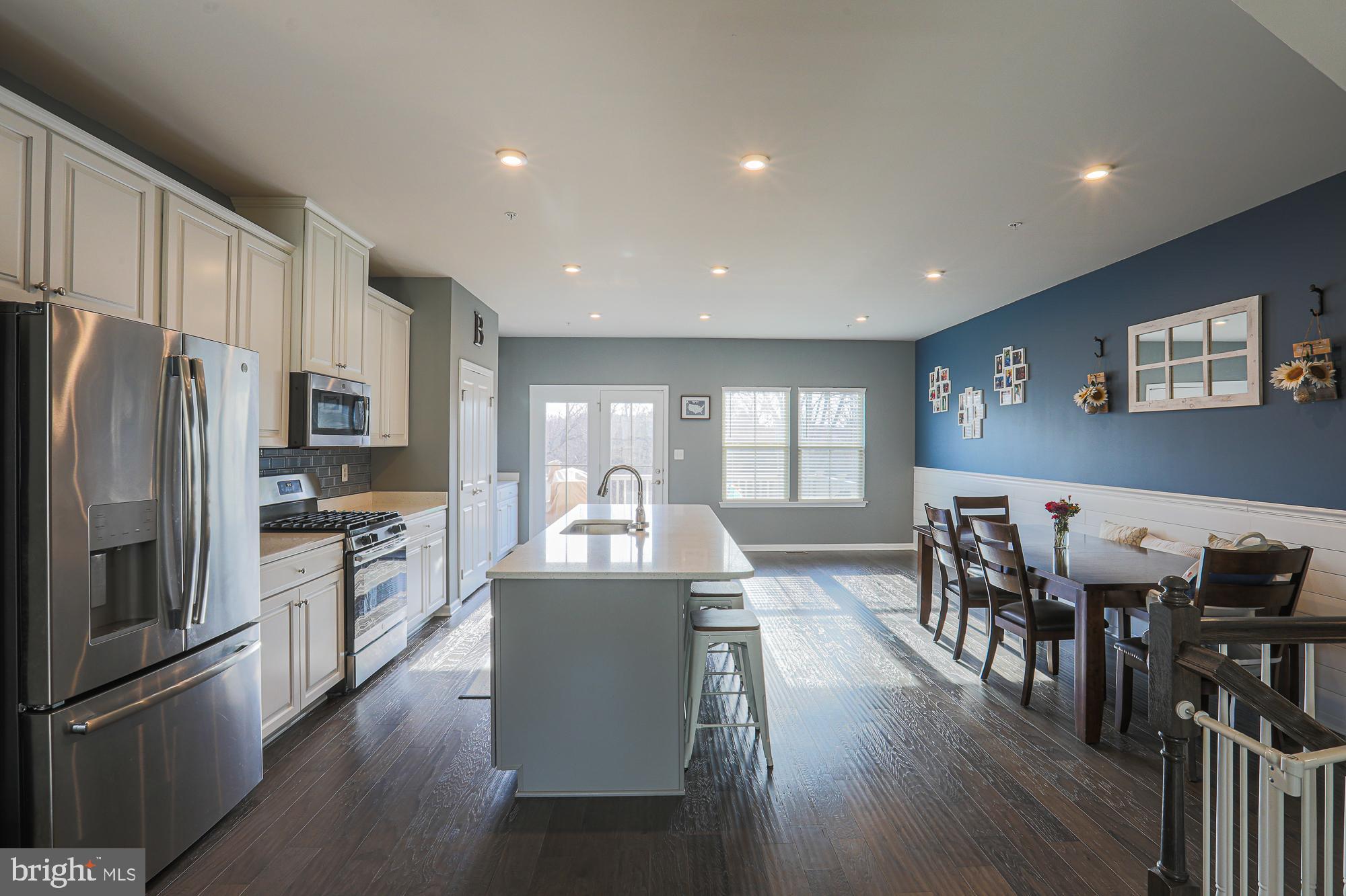 TOWNES AT BYNUM RUN - Residential