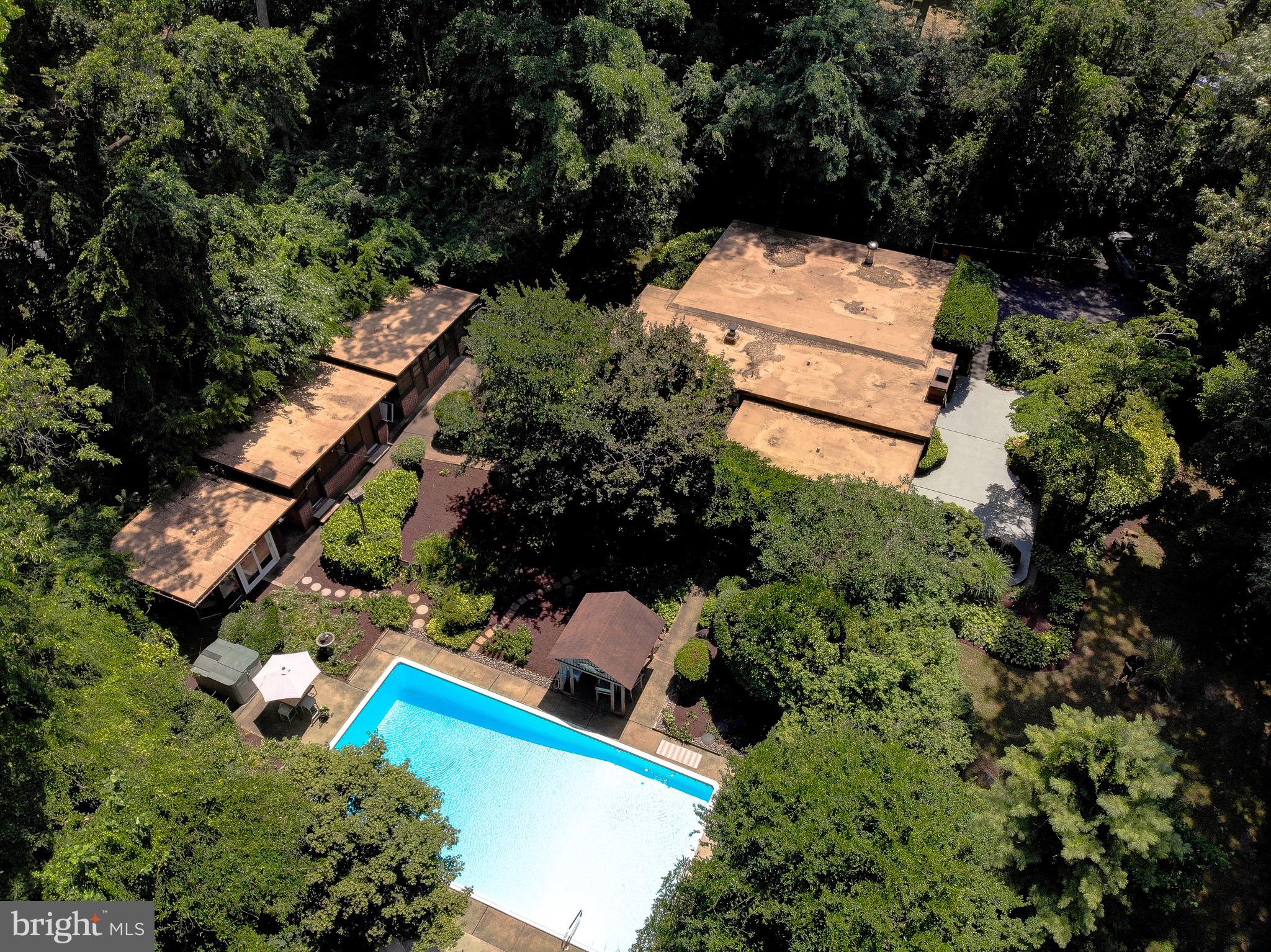 1169 LATROBE DRIVE