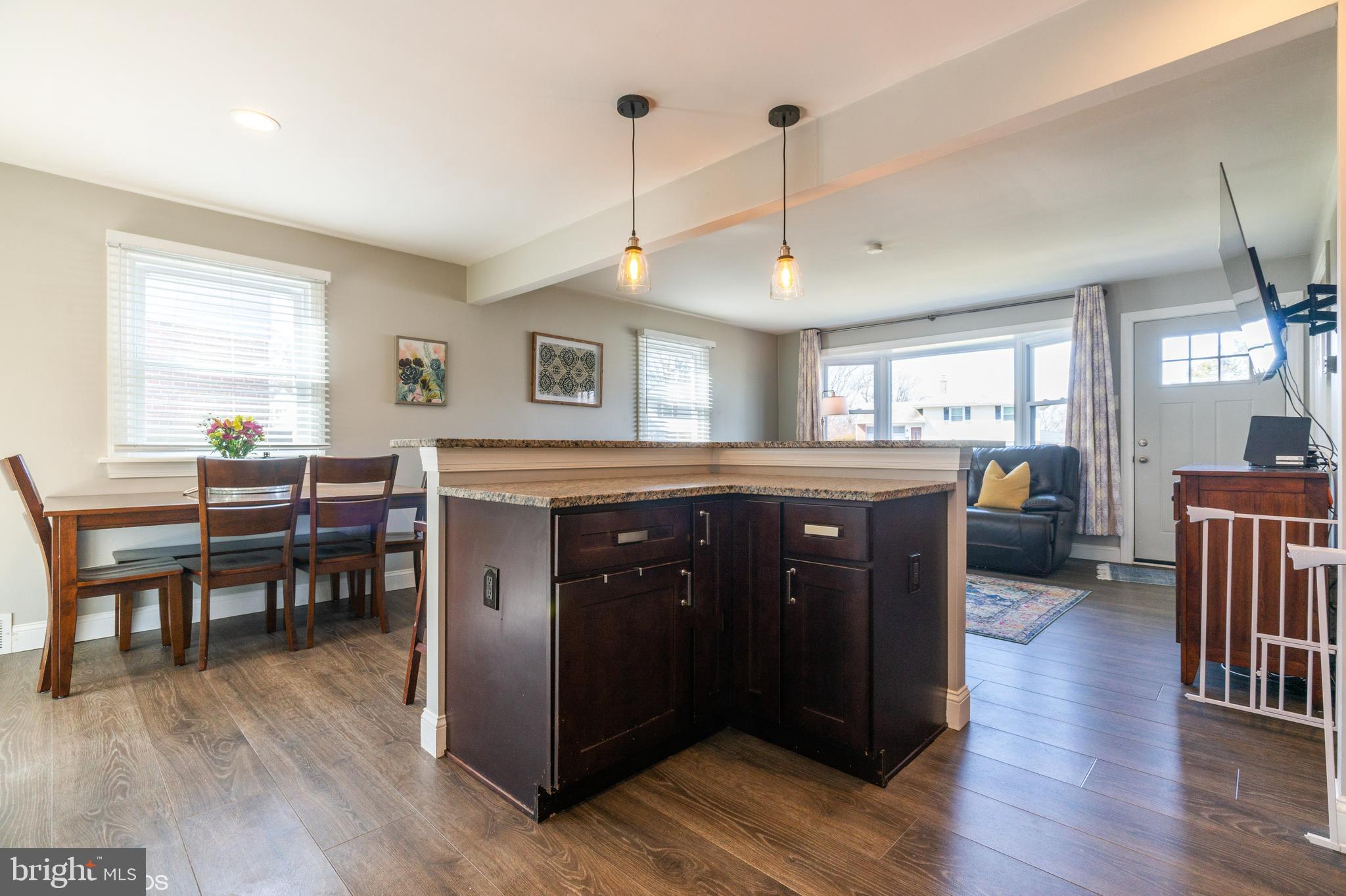 WILLOW RUN - Residential