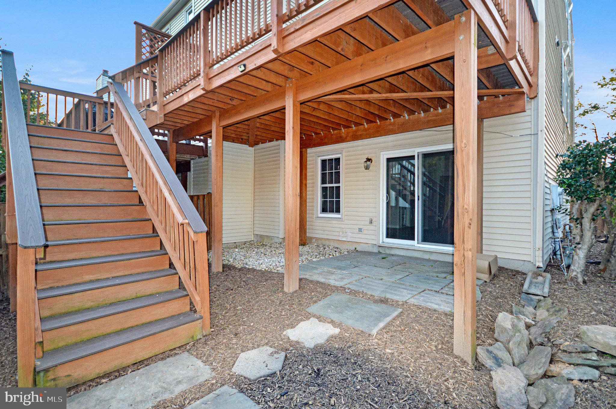 6429 ENGLISH IVY COURT