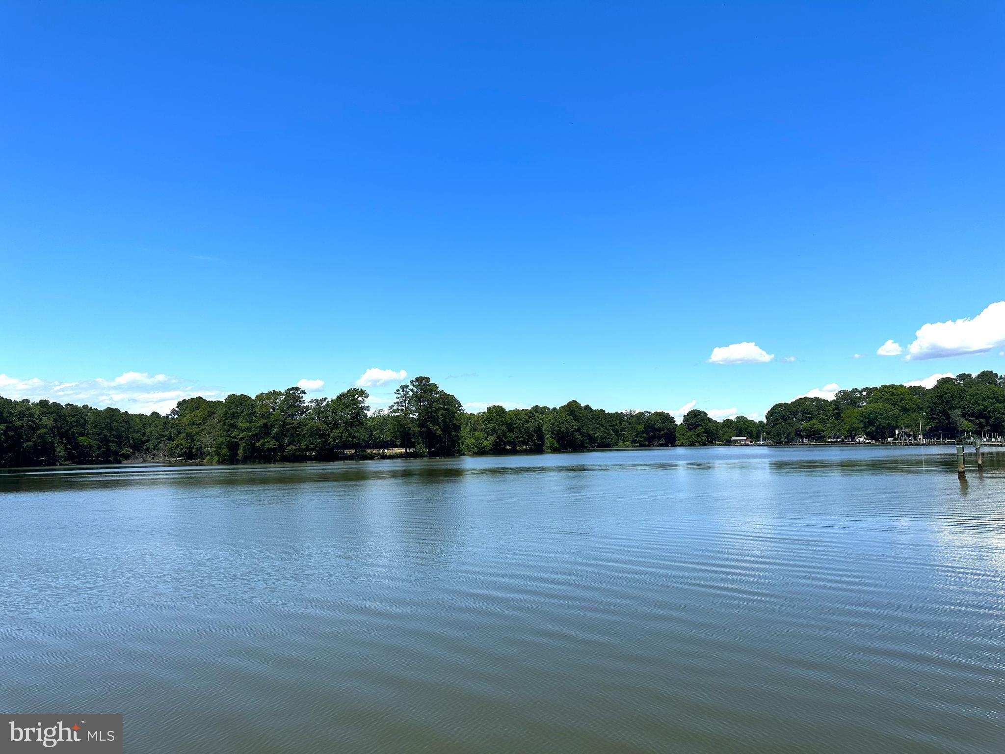 TUNIS MILLS - Residential