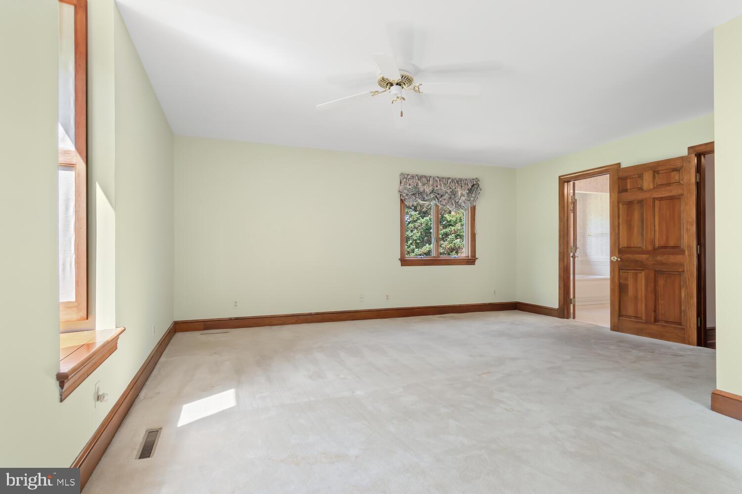 TUNIS MILLS - Residential