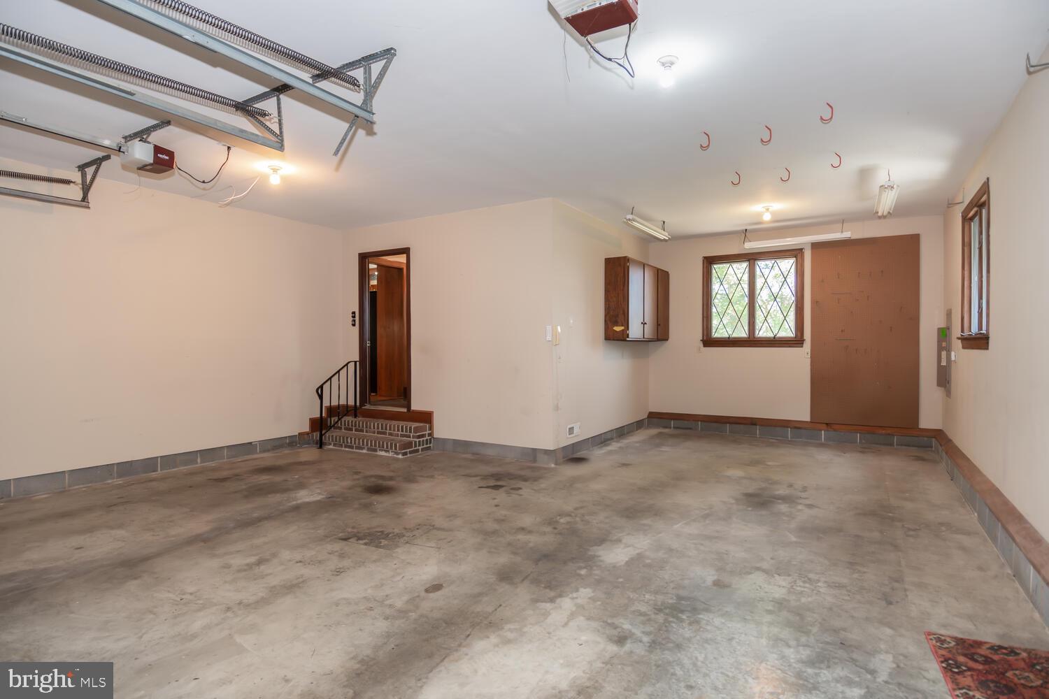 TUNIS MILLS - Residential