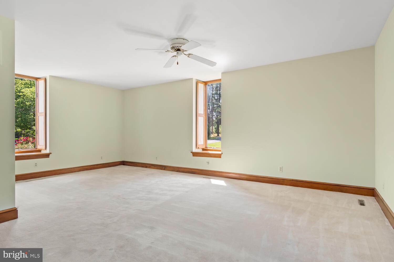 TUNIS MILLS - Residential