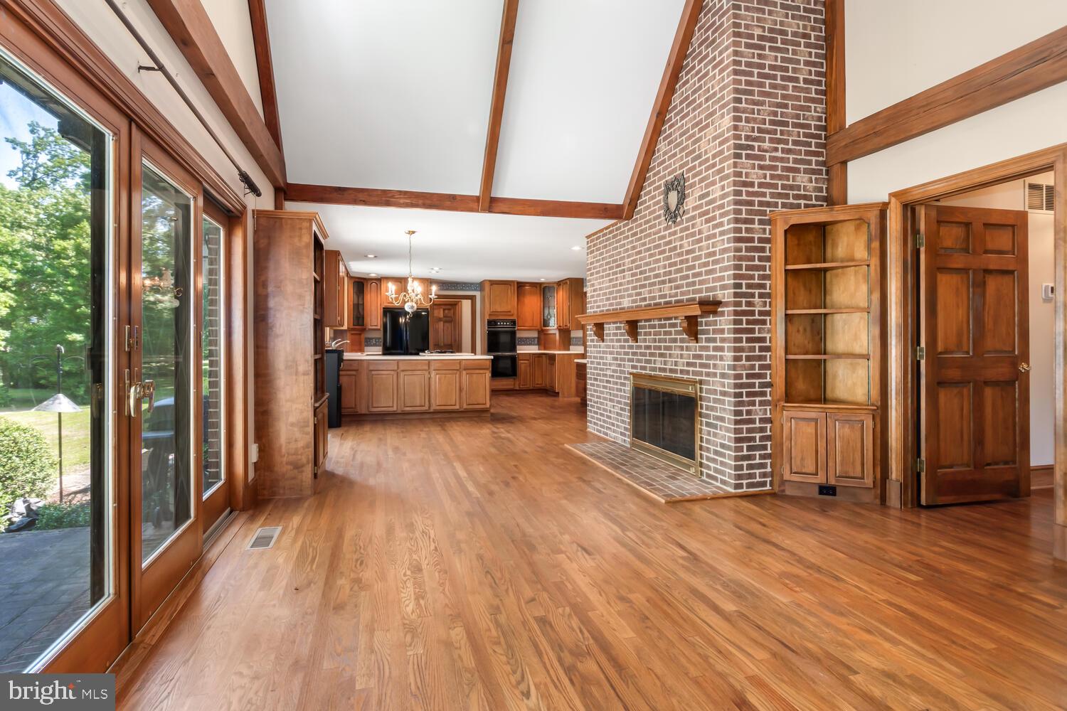 TUNIS MILLS - Residential