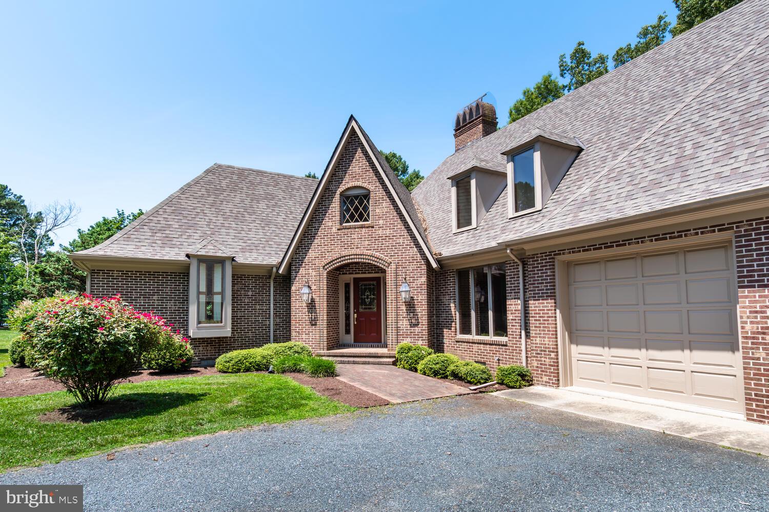 TUNIS MILLS - Residential