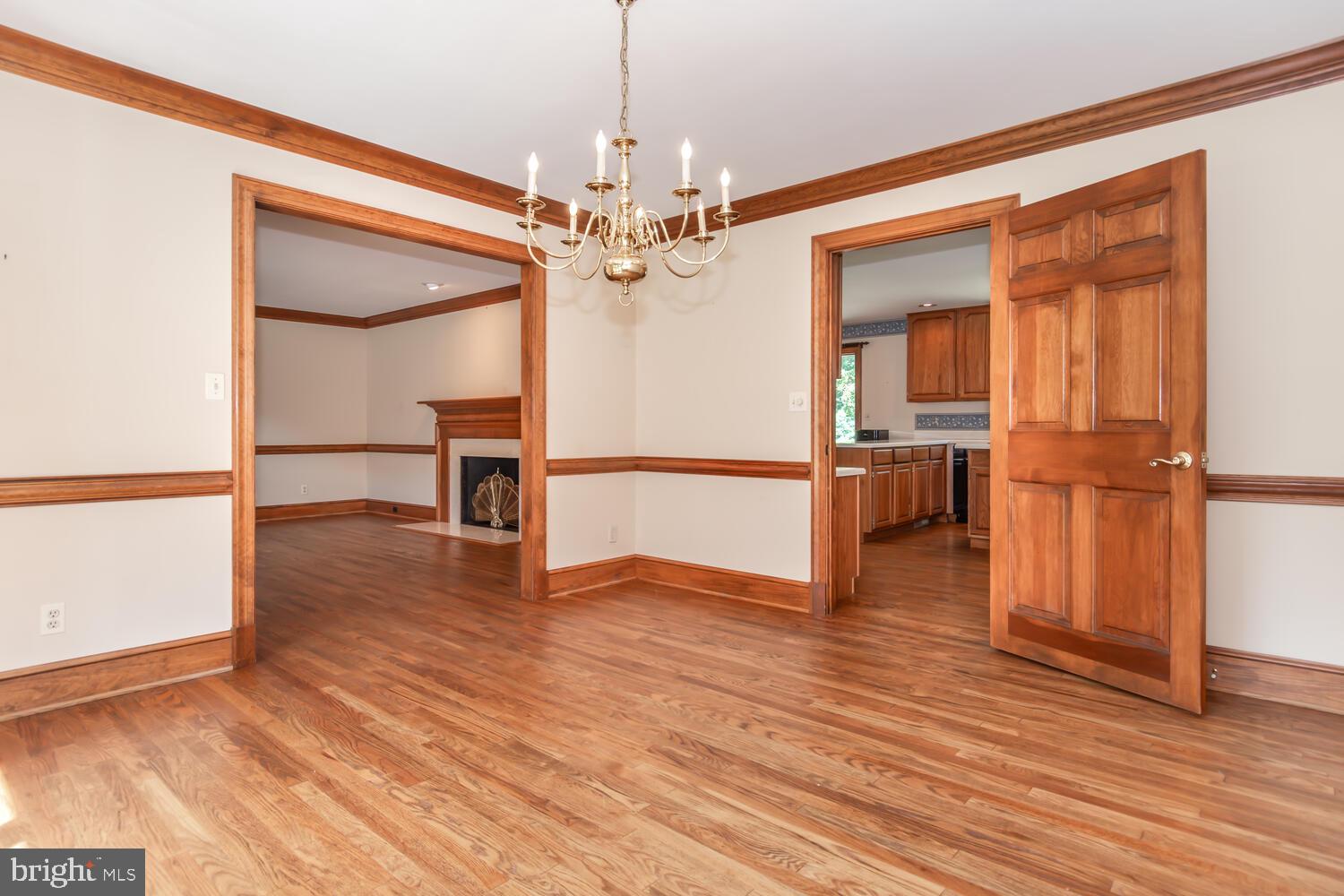 TUNIS MILLS - Residential