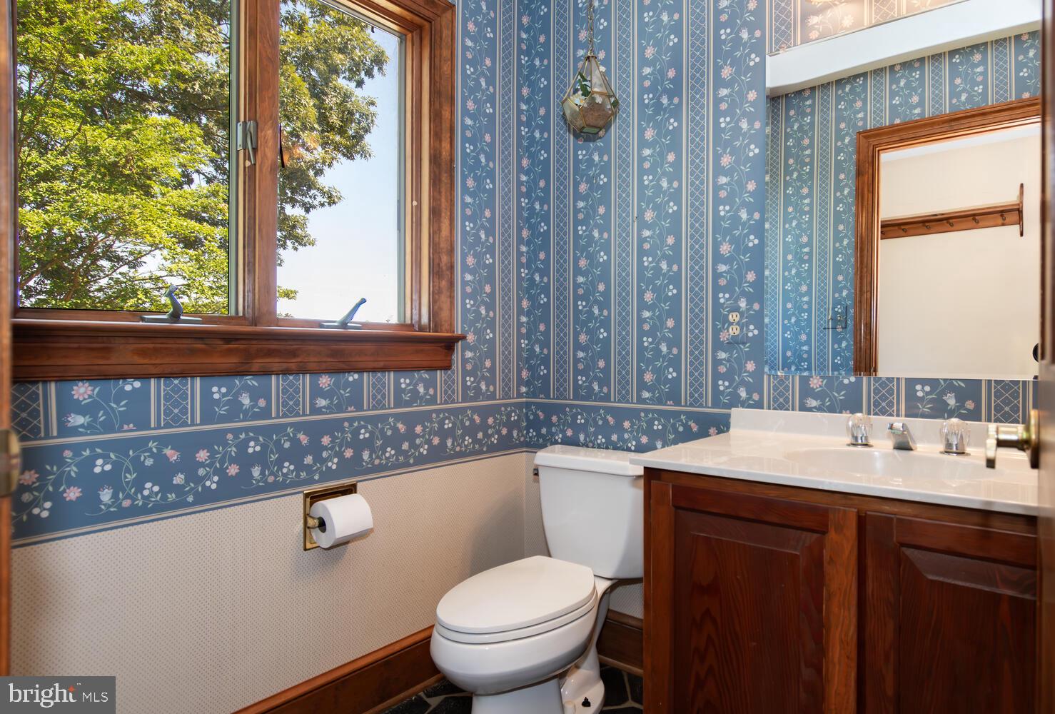 TUNIS MILLS - Residential