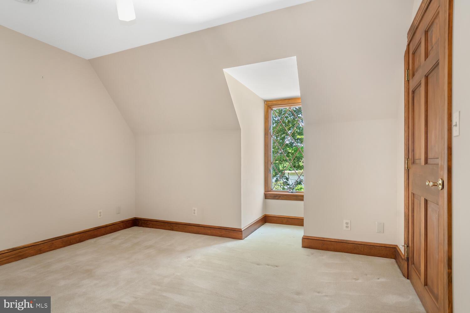 TUNIS MILLS - Residential