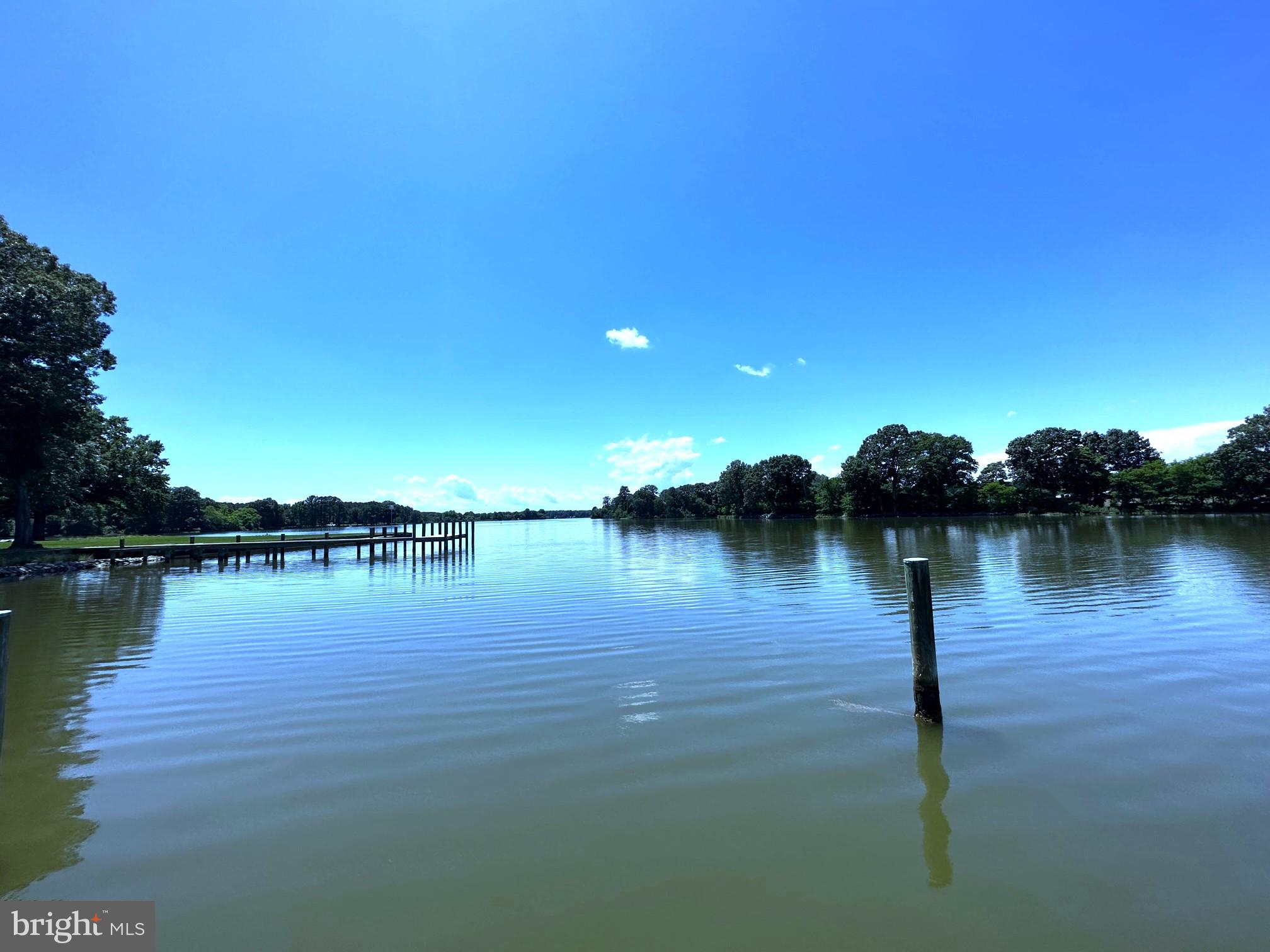 TUNIS MILLS - Residential