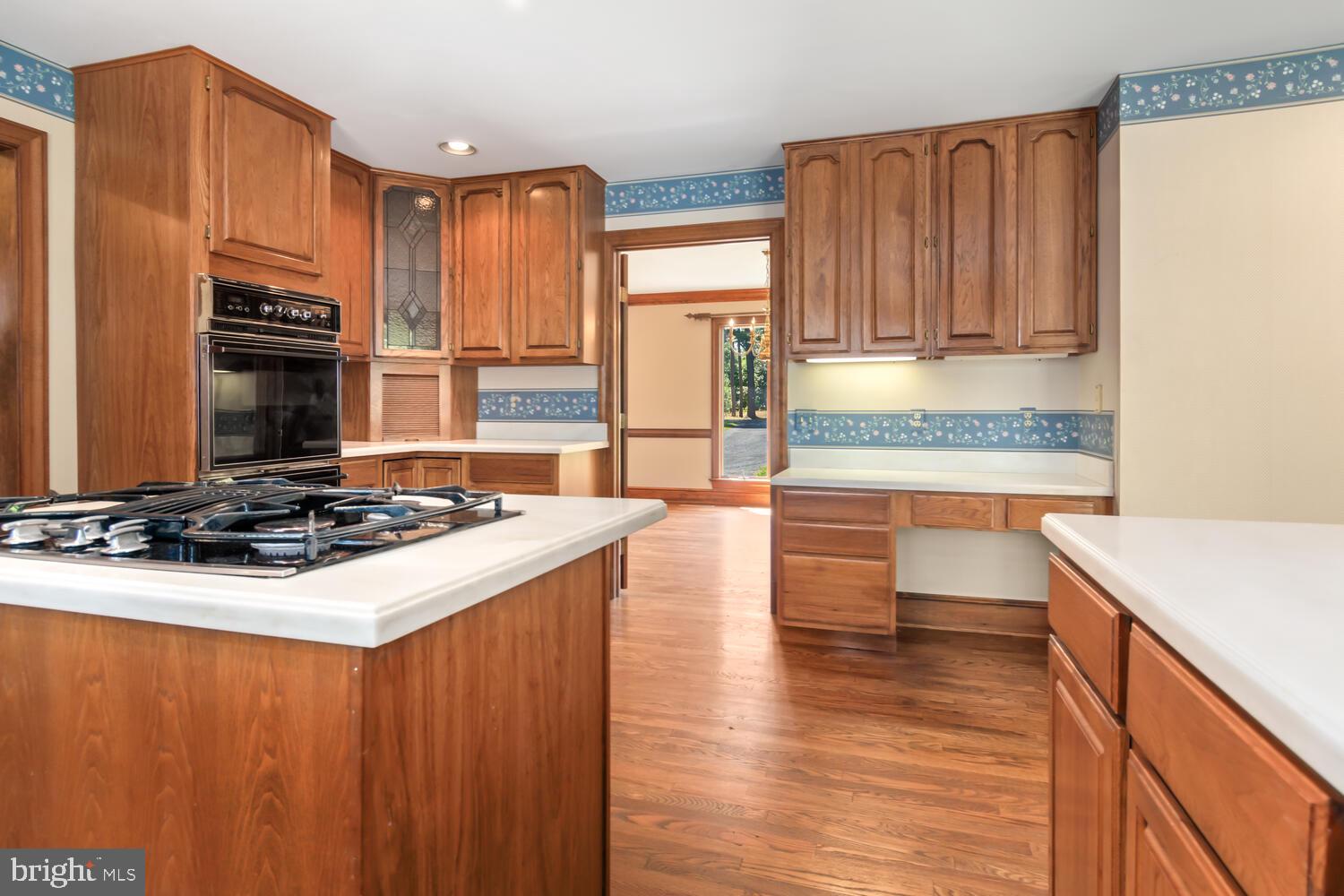 TUNIS MILLS - Residential