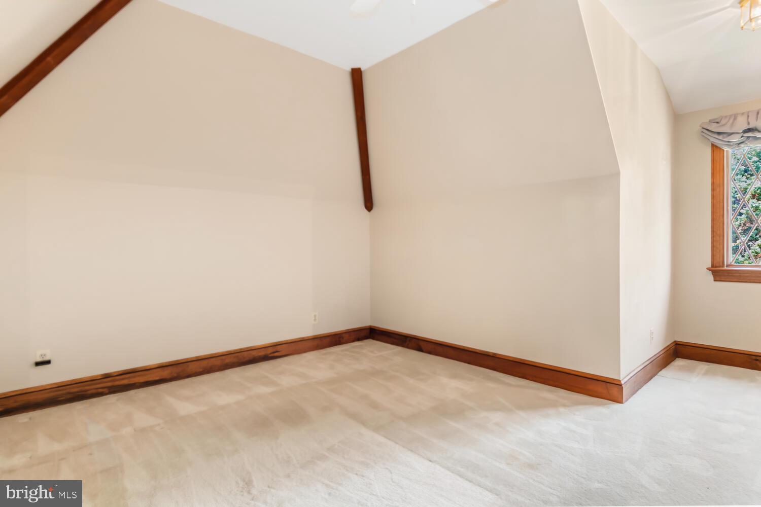 TUNIS MILLS - Residential